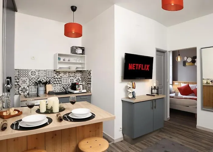 Apartment N2 Des Etudes Cosy Hypercentre Wifi Conciergeriedamecarcas Carcassonne