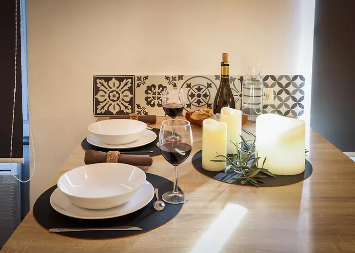 Apartment N2 Des Etudes Cosy Hypercentre Wifi Conciergeriedamecarcas Carcassonne